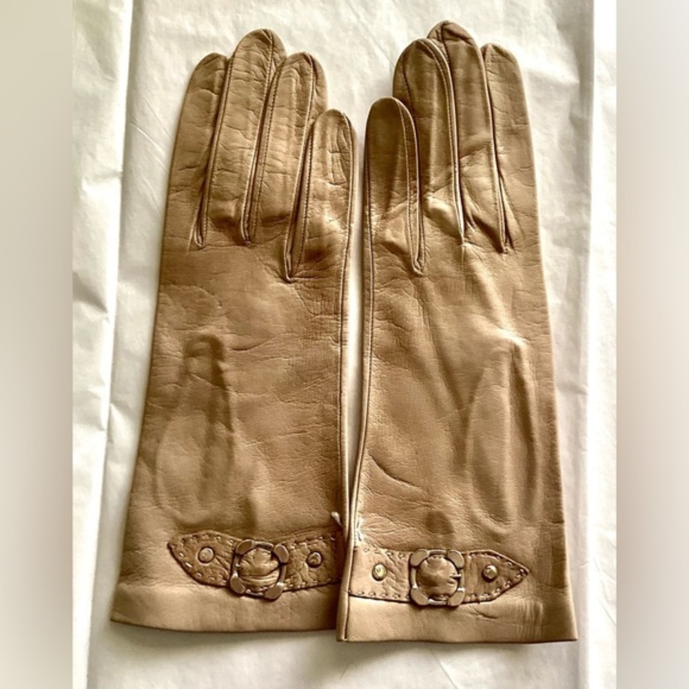 1960’s ❣️New❣️ Tan Soft Leather Gloves Vintage 7 1/4